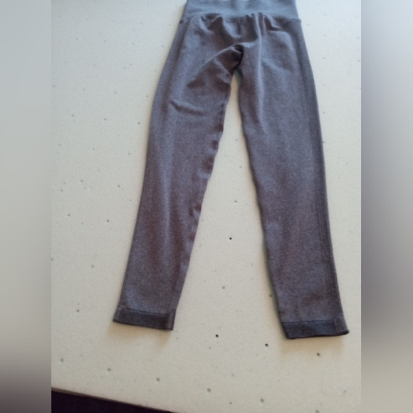 NWOT Bubble Butt Yoga Pants - Picture 8 of 14